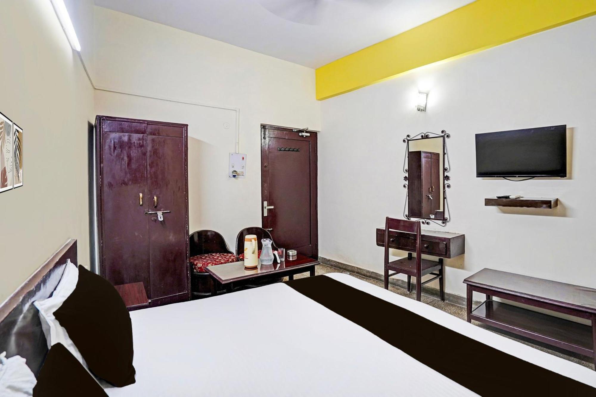 Hotel O Raj Mahal Kanpur Exterior photo